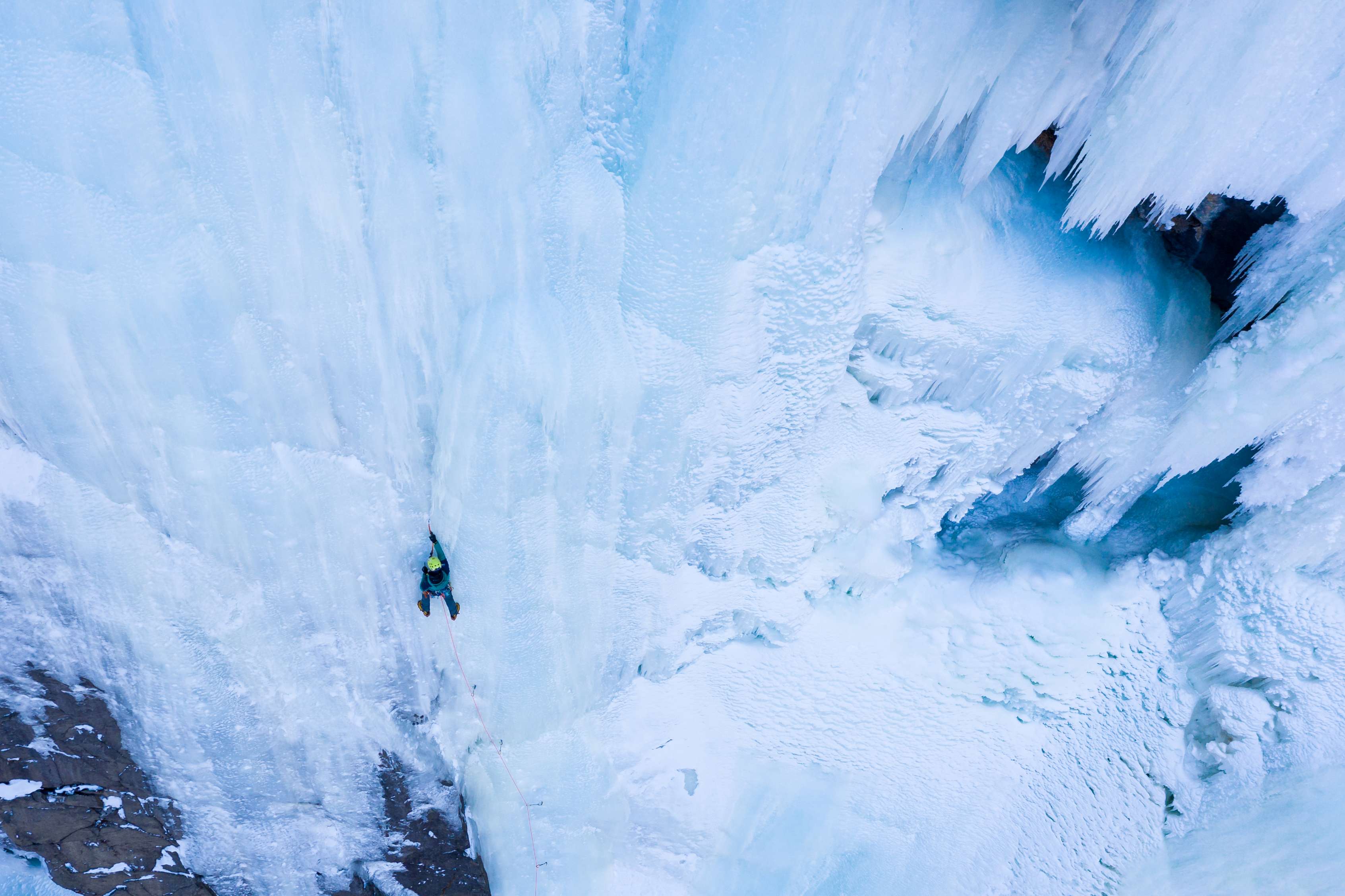 Intermediate and advanced climbing